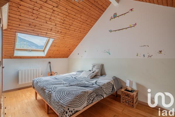 Maison à vendre 5 pièces 107 m² Saint-Égrève