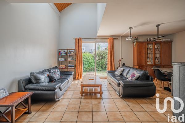Maison à vendre 5 pièces 107 m² Saint-Égrève