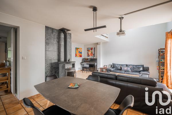 Maison à vendre 5 pièces 107 m² Saint-Égrève