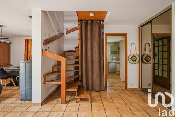 Maison à vendre 5 pièces 107 m² Saint-Égrève