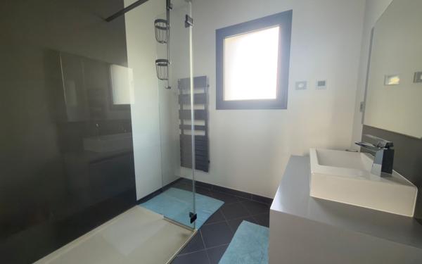 Maison à vendre    7 pièces • 240,37 m2 Auvers-sur-Oise
