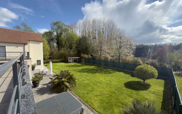 Maison à vendre    7 pièces • 240,37 m2 Auvers-sur-Oise