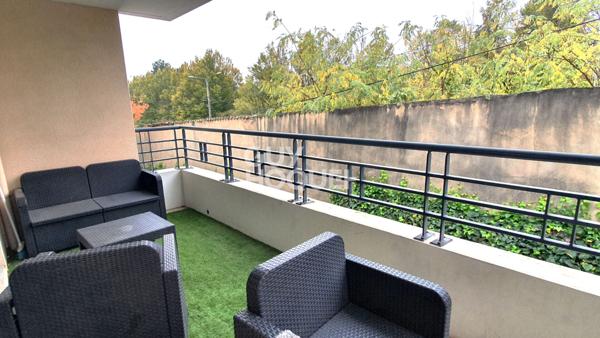 Appartement F3 (65 m²) à vendre à OULLINS - Résidence Calme