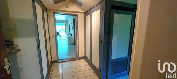 Maison à vendre 9 pièces 195 m² Saint-Yrieix-la-Perche