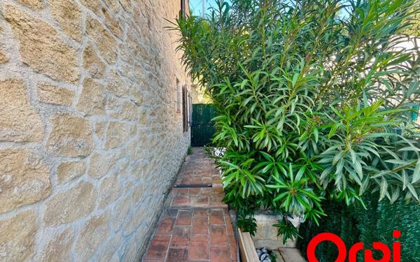 Appartement à vendre    3 pièces • 89 m2 Marseille 11