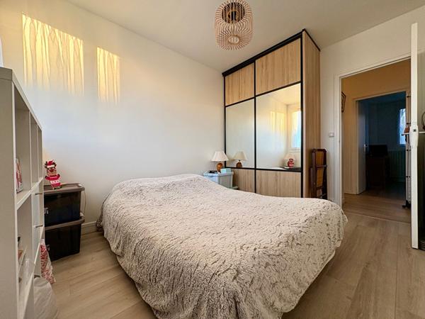 Appartement Bures Sur Yvette 5 pièce(s) 79.35 m2