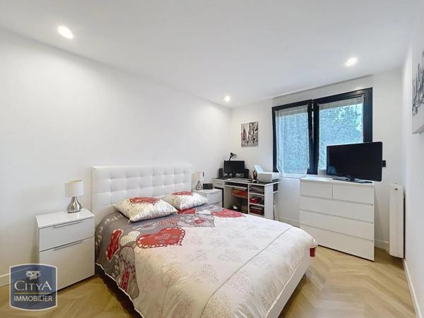 Appartement à vendre 3 pièces 66m² Fréjus (83600)