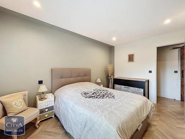 Appartement à vendre 3 pièces 66m² Fréjus (83600)