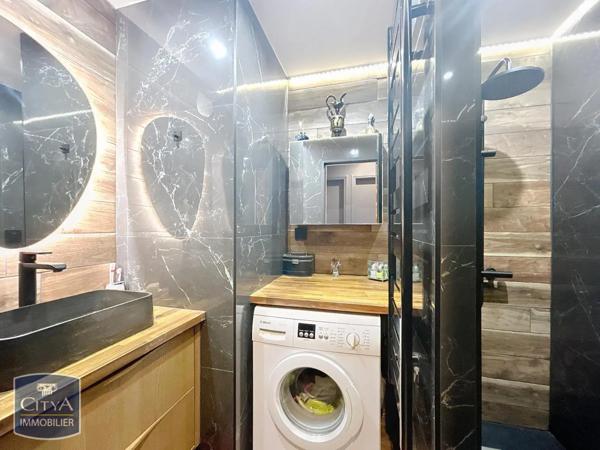 Appartement à vendre 3 pièces 66m² Fréjus (83600)