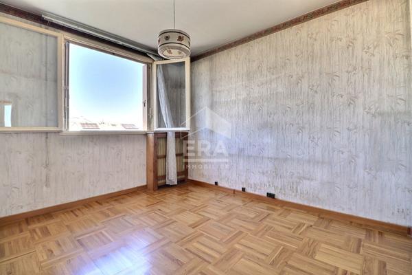 Appartement Aubervilliers 3 pièce(s) 65.34 m2