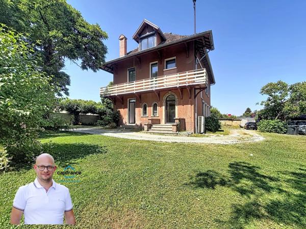 Maison à vendre 7 pièces à LE PONT DE BEAUVOISIN  (38) - 214m2 habitable sur plus de 1800m2 de terrain