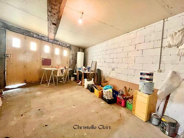 Maison de village 6 pièces 138 m2, située à  Villepinte