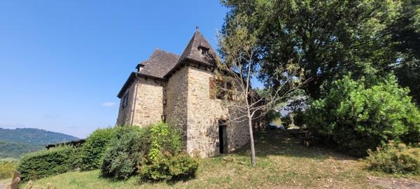 Maison à vendre |  Laval-de-Cère |  10 pièces | 276 m²