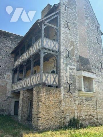 PROPRIETE A VENDRE BAUGE EN ANJOU
EXCLUSIVITE
Manoir d'origine XVIème siècle avec dépendances...