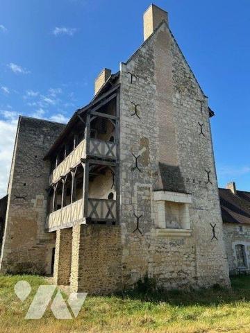 PROPRIETE A VENDRE BAUGE EN ANJOU
EXCLUSIVITE
Manoir d'origine XVIème siècle avec dépendances...