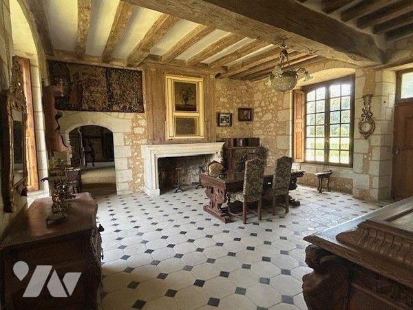 PROPRIETE A VENDRE BAUGE EN ANJOU
EXCLUSIVITE
Manoir d'origine XVIème siècle avec dépendances...