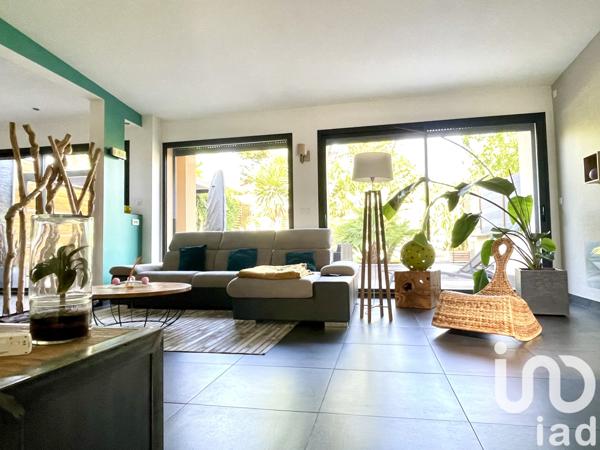 Maison à vendre 6 pièces 145 m² Villecresnes