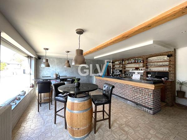 Local commercial 243 m2 , Willems