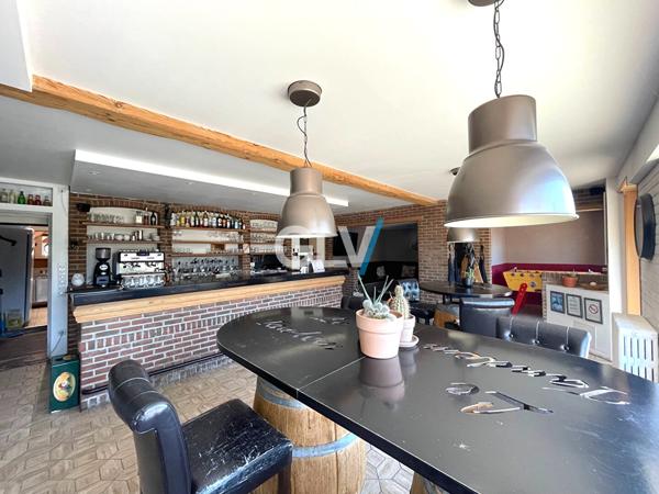 Local commercial 243 m2 , Willems