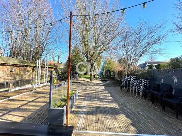 Local commercial 243 m2 , Willems