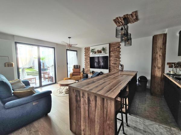 A vendre appartement familial de 4 pièces avec terrasse et jardin privatif – Quartier Berges de Seine / Beaujon CLICHY (92)