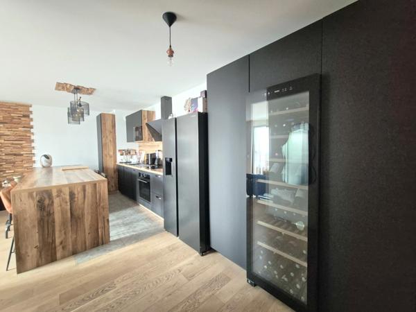 A vendre appartement familial de 4 pièces avec terrasse et jardin privatif – Quartier Berges de Seine / Beaujon CLICHY (92)