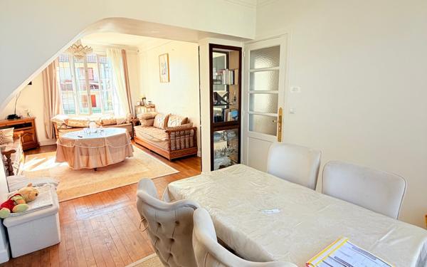 Maison à vendre    5 pièces • 250 m2 La Courneuve