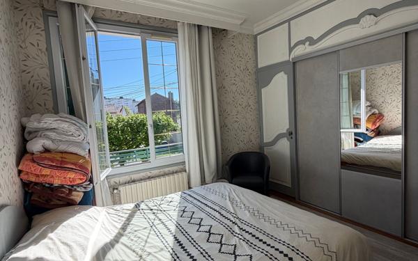Maison à vendre    5 pièces • 250 m2 La Courneuve