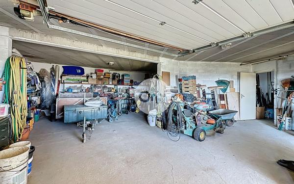 Maison à vendre    7 pièces • 210 m2 Brignais