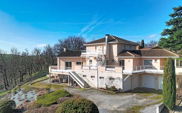 Maison à vendre    7 pièces • 210 m2 Brignais