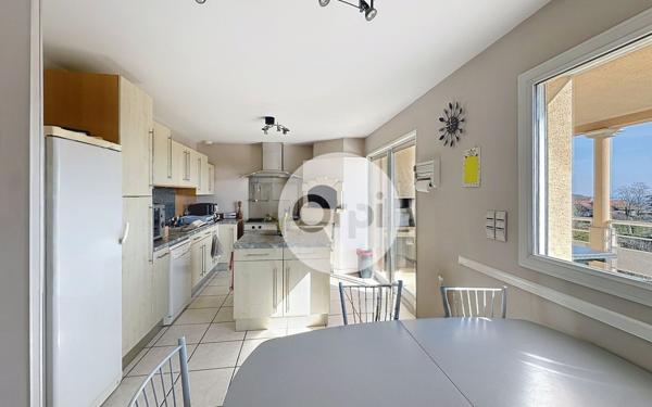 Maison à vendre    7 pièces • 210 m2 Brignais