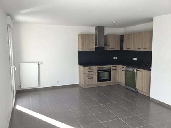 Appartement à louer à Ferney-Voltaire (01210)