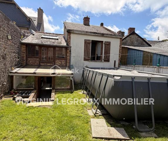 Située à proximité du centre, cette maison en pierre mitoyenne des 2 cotés offre un beau potentiel à ses futurs propriétaires. 
Nous commencerons la visite par la salle de 27m2 avec le charme des murs en pierres apparentes, en enfilade le salon de 20m2 puis toujours en enfilade la cuisine aménagée de 12m2. De la cuisine nous accédons à une cave de 13m2 et au wc séparé de 2m2. Pour un peu plus de rangement, de la cuisine nous accédons à une petite véranda non chauffée qui donne elle accès au jardin. 
Nous poursuivrons avec l'étage. Une mezzanine de 12m2 idéale pour y aménager un bureau ou encore un coin détente distribue l'accès aux trois chambres et à la salle de bain de 6m2 environ. La première chambre fait 14m2 dont un cabinet de toilettes privatif de 2m2 environ, la seconde chambre fait 18m2 et en enfilade vous avez une troisième chambre de 18m2 également. Possibilité de leur donner un accès privatif. 
Nous terminerons la visite par le grenier de 30m2 qui vous offre la possibilité de l'aménager. 
Coté extérieur, vous pourrez profiter de la parcelle de 185m2 entièrement close. Une pergola a été installée pour profiter de ses extérieurs tout en étant protégé. Pas de garage. 
Le mode de chauffage est électrique. La toiture est en ardoises naturelles. Les menuiseries bois sont en double vitrage sauf celle de la cuisine qu'il faudra envisager de changer si vous le souhaitez. La taxe foncière est de 870€. 
Toutes les commodités, écoles et commerces sont à proximité.  
Alors, cette annonce semble correspondre à vos critères de recherche ? Appelez-moi !
