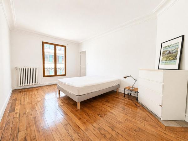Paris 19e – Élégant 2 pièces de 51 m² entièrement rénové
