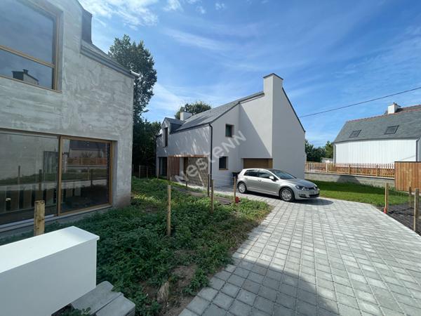 Maison a vendre a Larmor Baden CONTEMPORAINE  AU CALME 4 CHAMBRES LIVRAISON DECEMBRE 2024