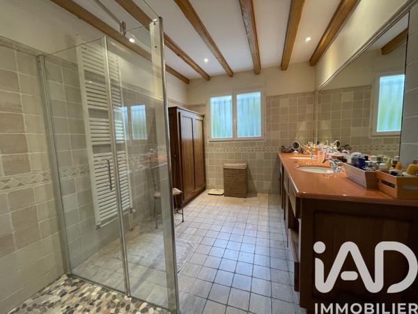 Maison à vendre 16 pièces 300 m² Mirambeau