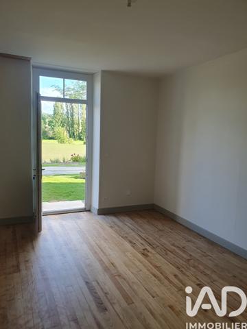 Maison à vendre 16 pièces 300 m² Mirambeau