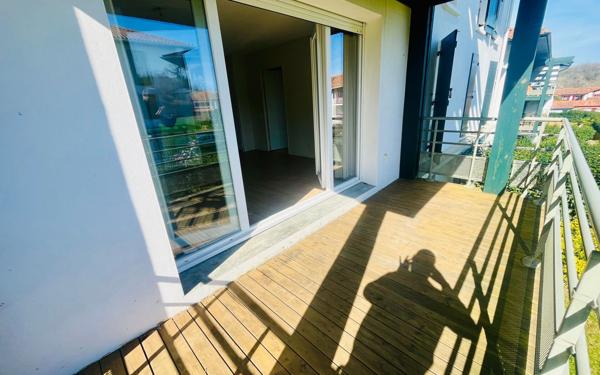 Appartement à vendre    2 pièces •  Cambo-les-Bains