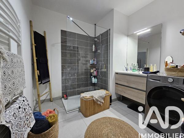 Appartement à vendre 3 pièces 60 m² Roquevaire