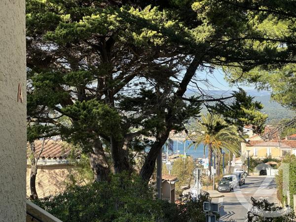 Appartement F2 à vendre  2 pièces - 38 m2 ST CYR SUR MER - 83