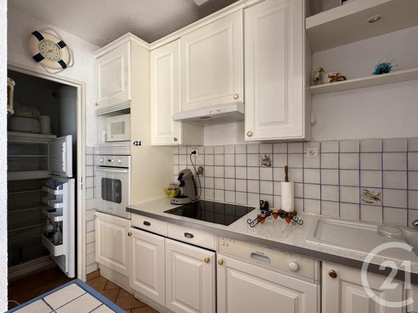 Appartement F2 à vendre  2 pièces - 38 m2 ST CYR SUR MER - 83