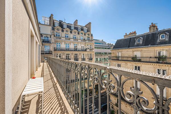 Superbe 3 pièces meublé de 80 m²  Quartier Foch