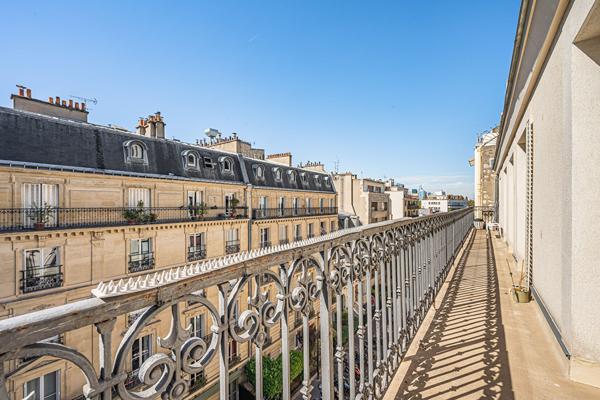 Superbe 3 pièces meublé de 80 m²  Quartier Foch
