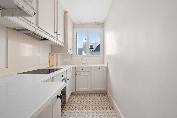 Superbe 3 pièces meublé de 80 m²  Quartier Foch