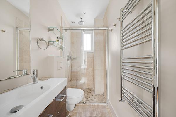 Superbe 3 pièces meublé de 80 m²  Quartier Foch