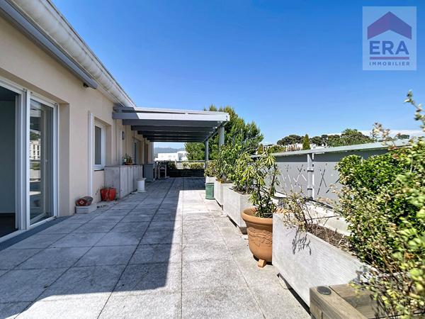MARSEILLE 13EME - APPARTEMENT T4 83m² - TOIT TERRASSE 83m² + 2 BOXS - QUARTIER LA CROIX ROUGE