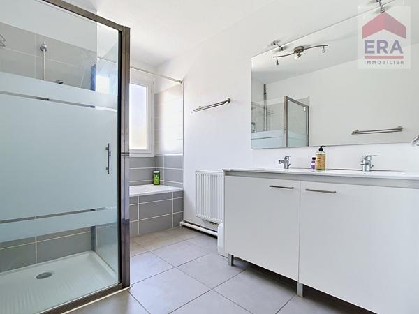 MARSEILLE 13EME - APPARTEMENT T4 83m² - TOIT TERRASSE 83m² + 2 BOXS - QUARTIER LA CROIX ROUGE