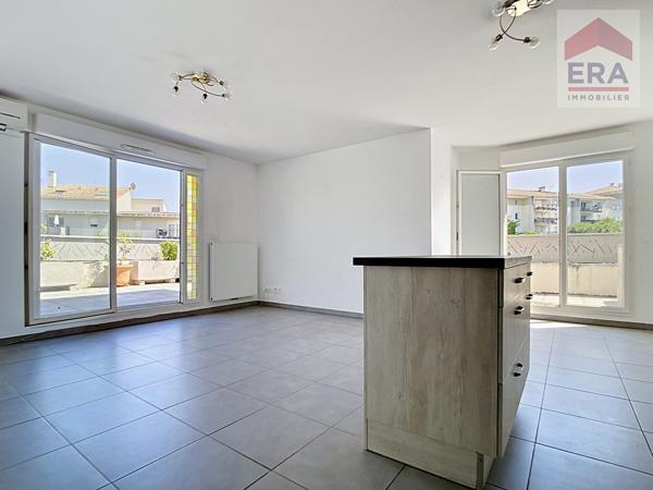 MARSEILLE 13EME - APPARTEMENT T4 83m² - TOIT TERRASSE 83m² + 2 BOXS - QUARTIER LA CROIX ROUGE