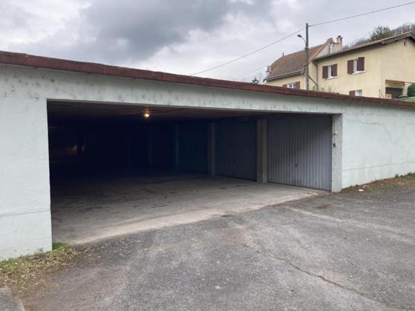 Garage N° 8 /LOT 140 Résidence AUVERGNE 43700 Brives Charensac