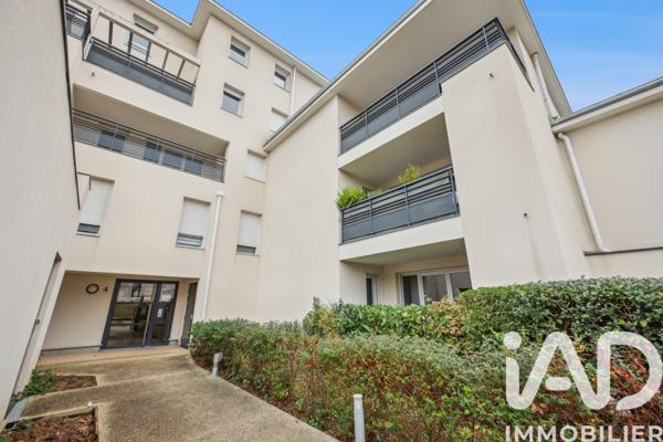 Appartement à vendre 4 pièces 80 m² Élancourt